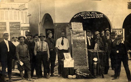 Lou Grossman's, Oatman