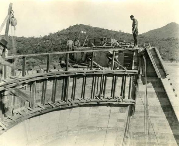 cavecreekdam1.jpg