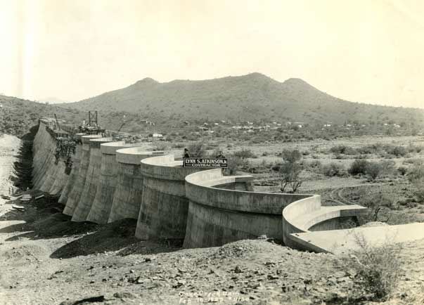 cavecreekdam2.jpg