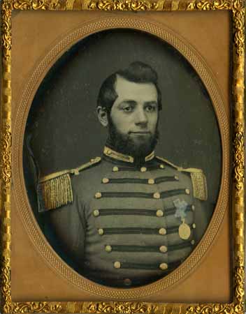 Quarter_Dag_Military_1