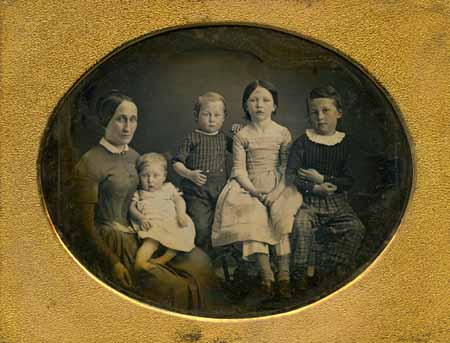 Quarter_Dag_Mother_a#D454C2
