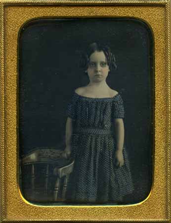 Quarter_Dag_Tinted_Girl_1