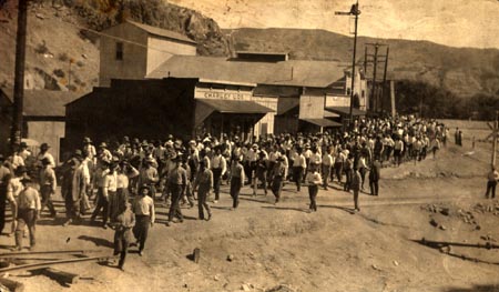 Striking Miners, Clif#38636